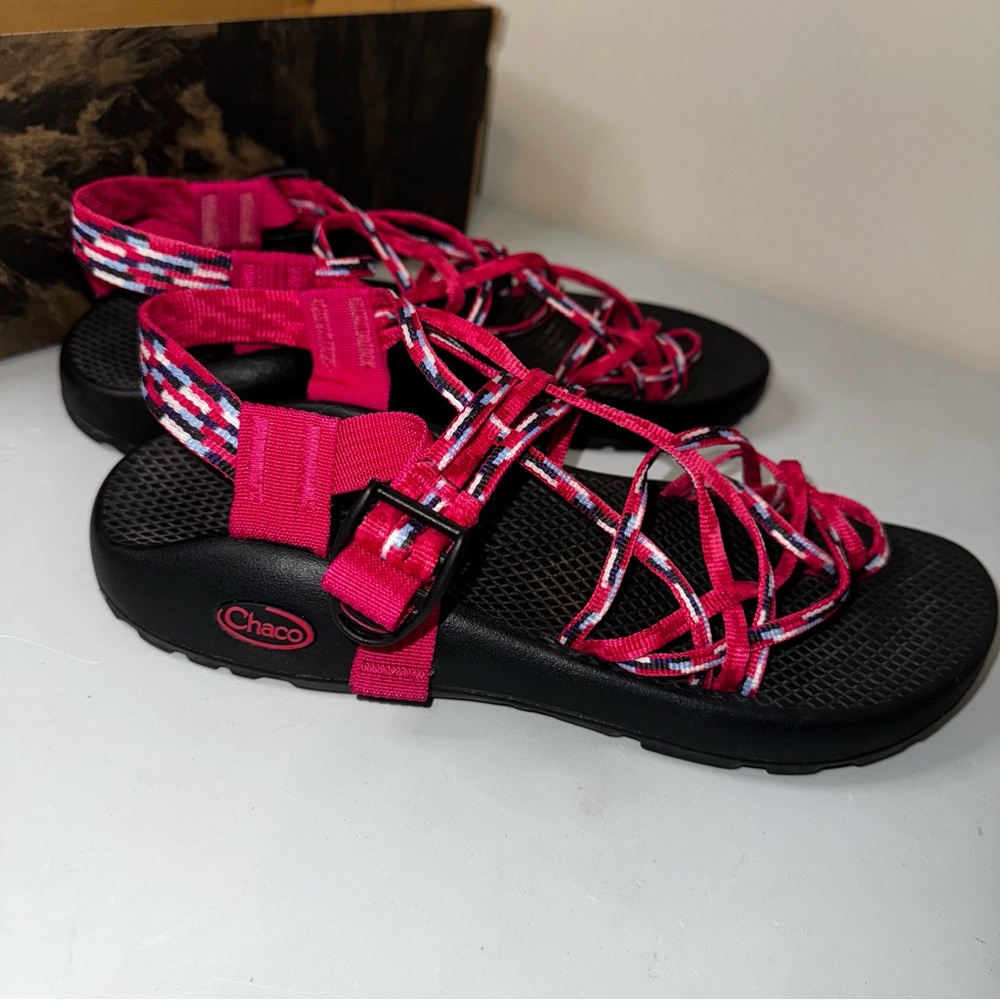 Chaco ZX/3 Classic Hiking/River/Water Sandals‎ Outdoor Womens 10 Rain Raspberry